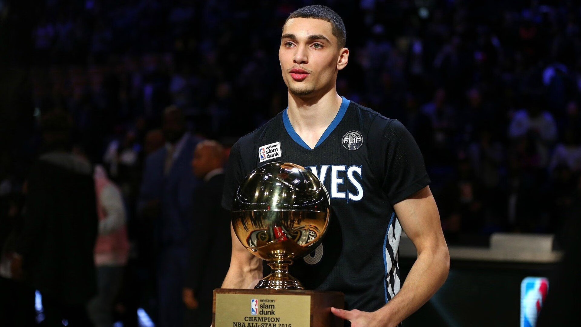 九游平台-《全球电竞行业投资风向：资本关注的热门赛道》，电竞 投资